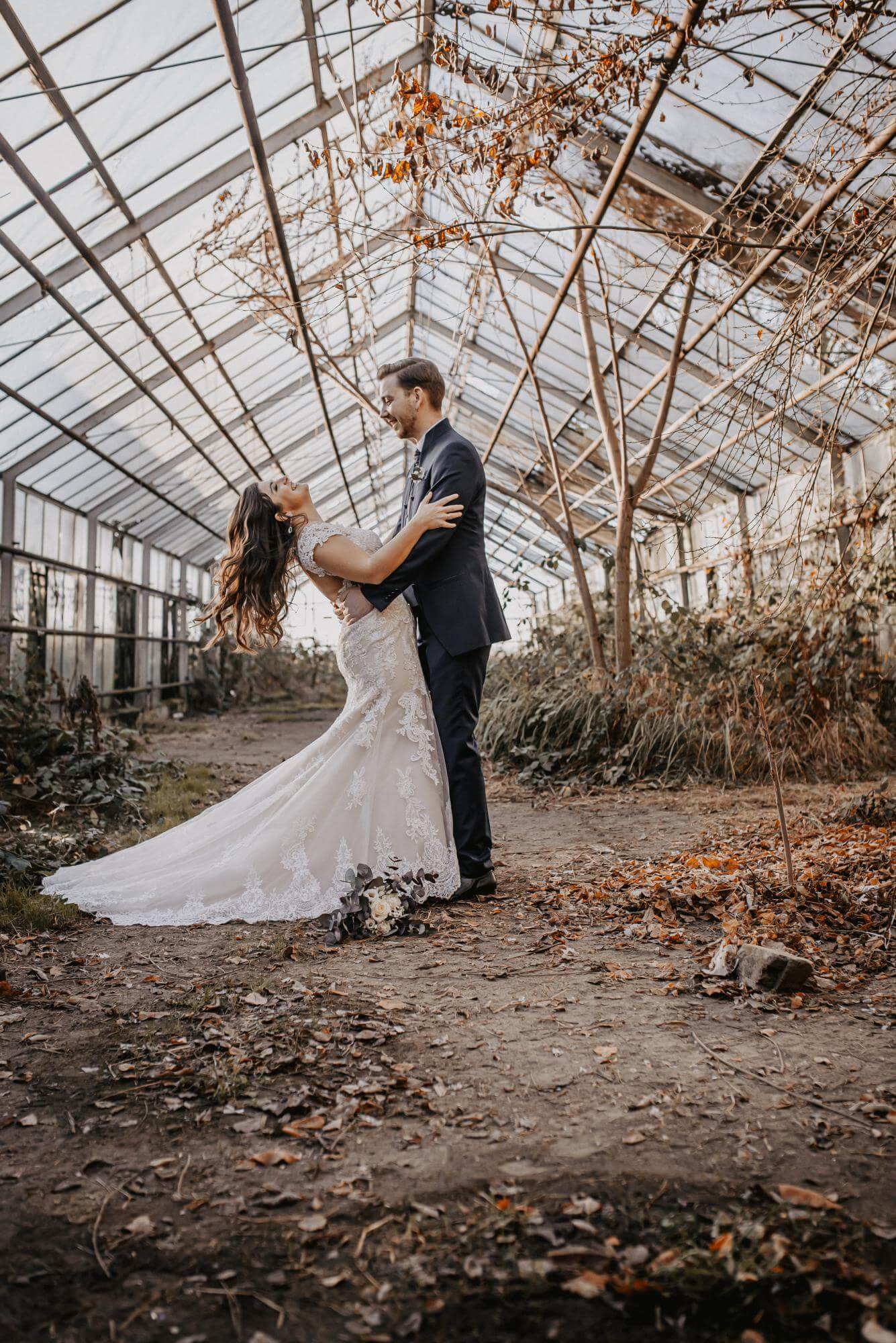 Hochzeit Gewaechshaus Koeln Reportage Lost Place Vintage After und Wedding Foto mit Details zu Hochzeit Gewaechshaus Koeln Reportage Lost Place Vintage After und Wedding der Kategorie Hochzeit