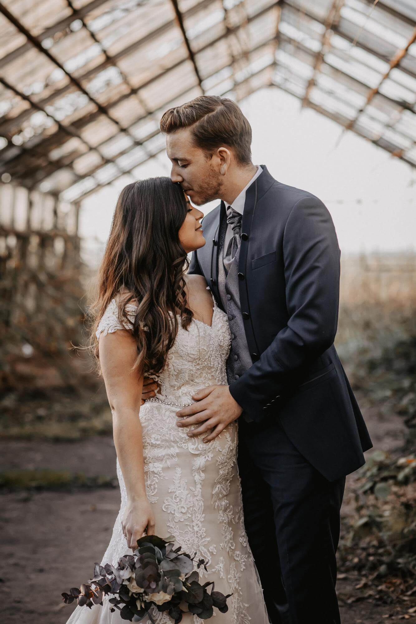 Hochzeit Gewaechshaus Koeln Reportage Lost Place Vintage After und Wedding Foto mit Details zu Hochzeit Gewaechshaus Koeln Reportage Lost Place Vintage After und Wedding der Kategorie Hochzeit