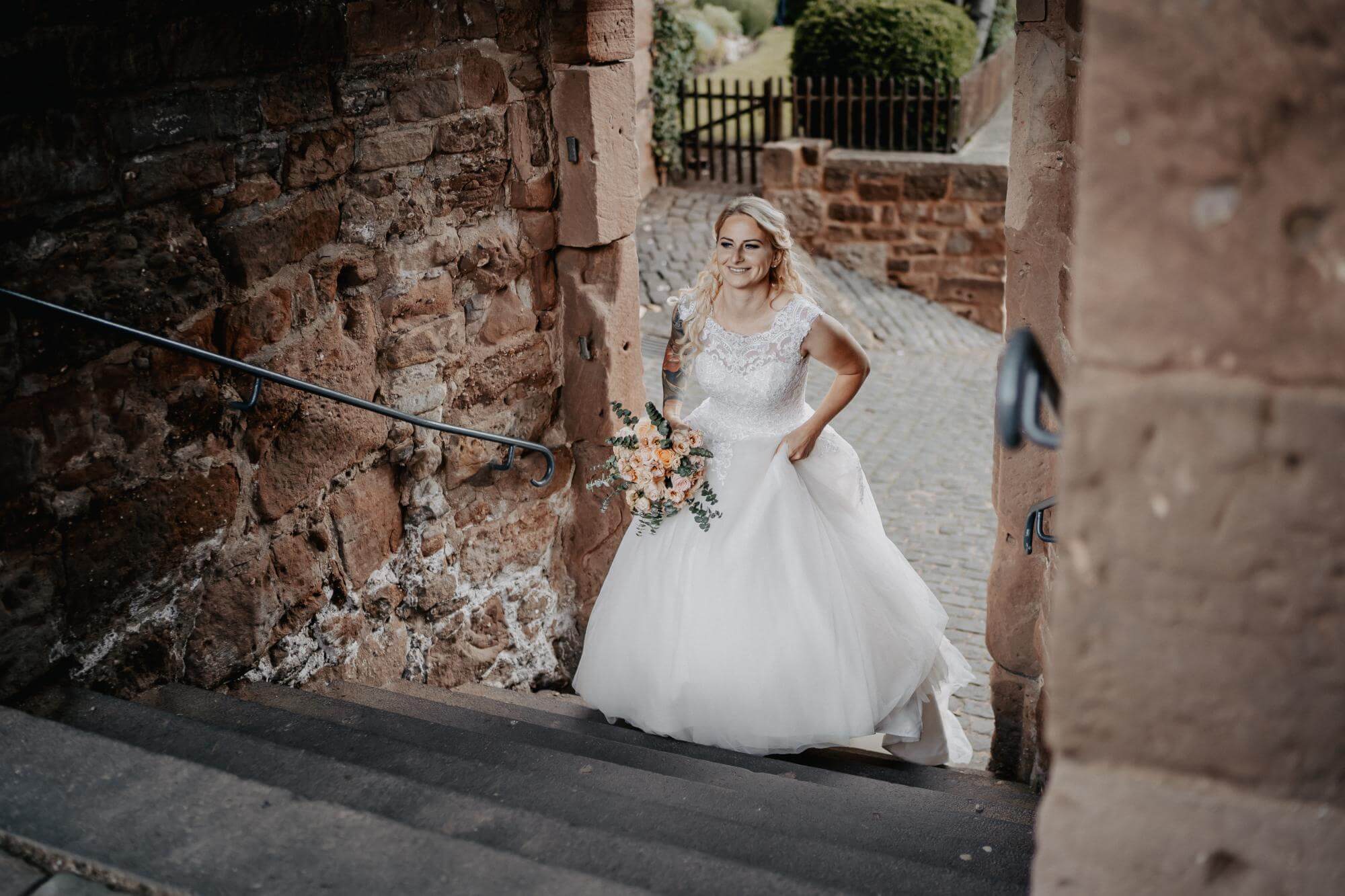 Hochzeit Burg Nideggen Hochzeitsreportage Getting and Ready Photo with details of Hochzeit Burg Nideggen Hochzeitsreportage Getting and Ready of category Hochzeit