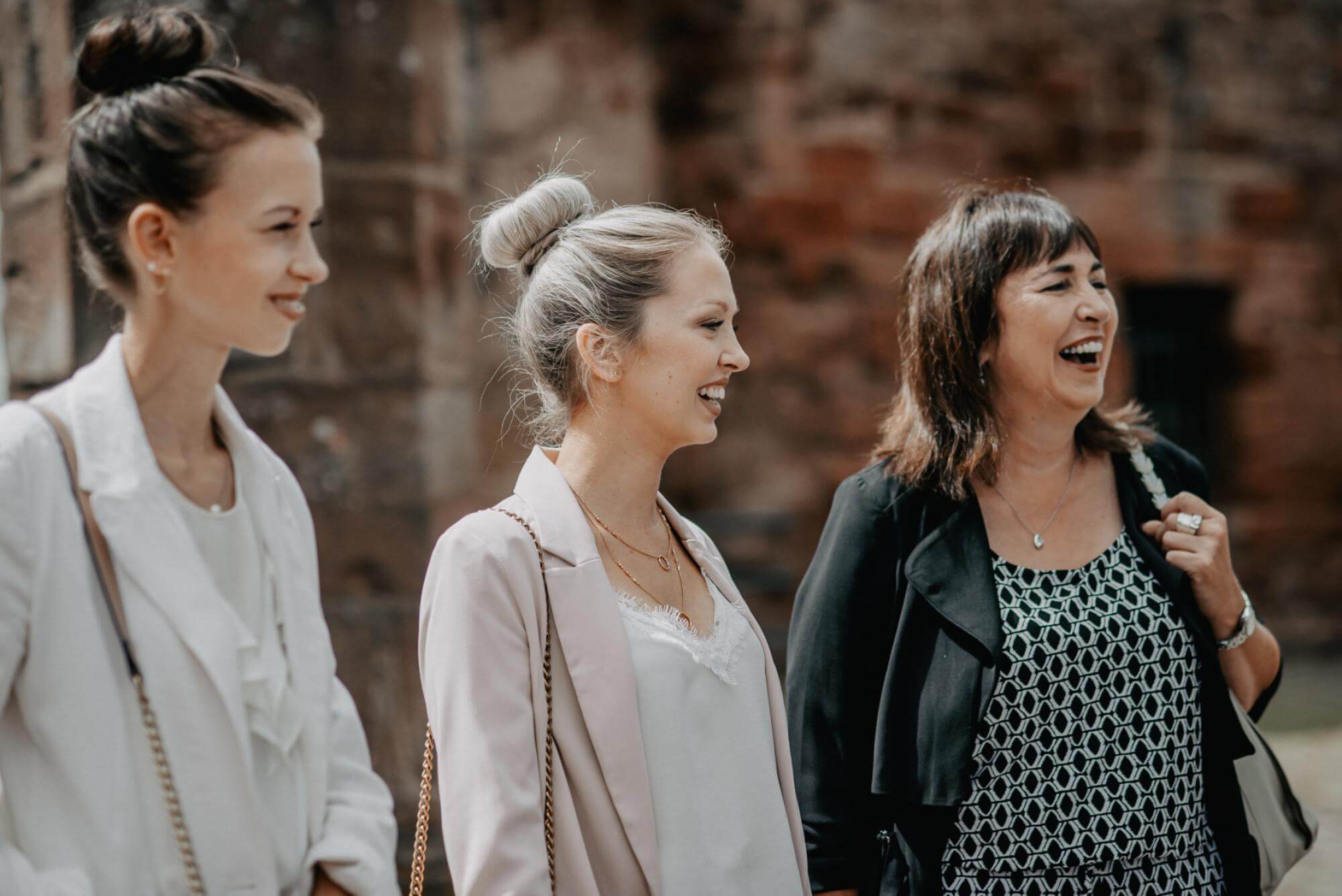 Hochzeit Burg Nideggen Hochzeitsreportage Getting and Ready Photo with details of Hochzeit Burg Nideggen Hochzeitsreportage Getting and Ready of category Hochzeit