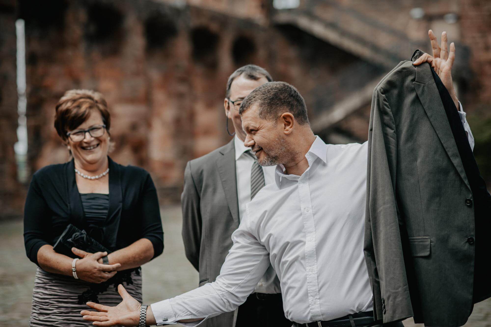 Hochzeit Burg Nideggen Hochzeitsreportage Getting and Ready Photo with details of Hochzeit Burg Nideggen Hochzeitsreportage Getting and Ready of category Hochzeit