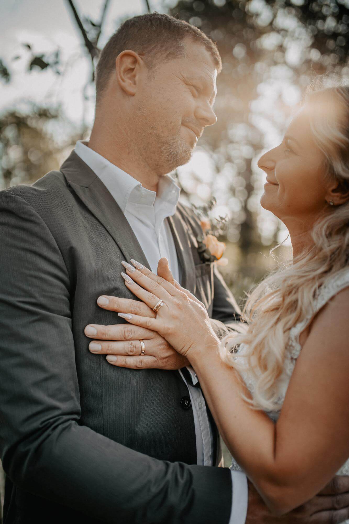 Hochzeit Burg Nideggen Hochzeitsreportage Getting and Ready Photo with details of Hochzeit Burg Nideggen Hochzeitsreportage Getting and Ready of category Hochzeit