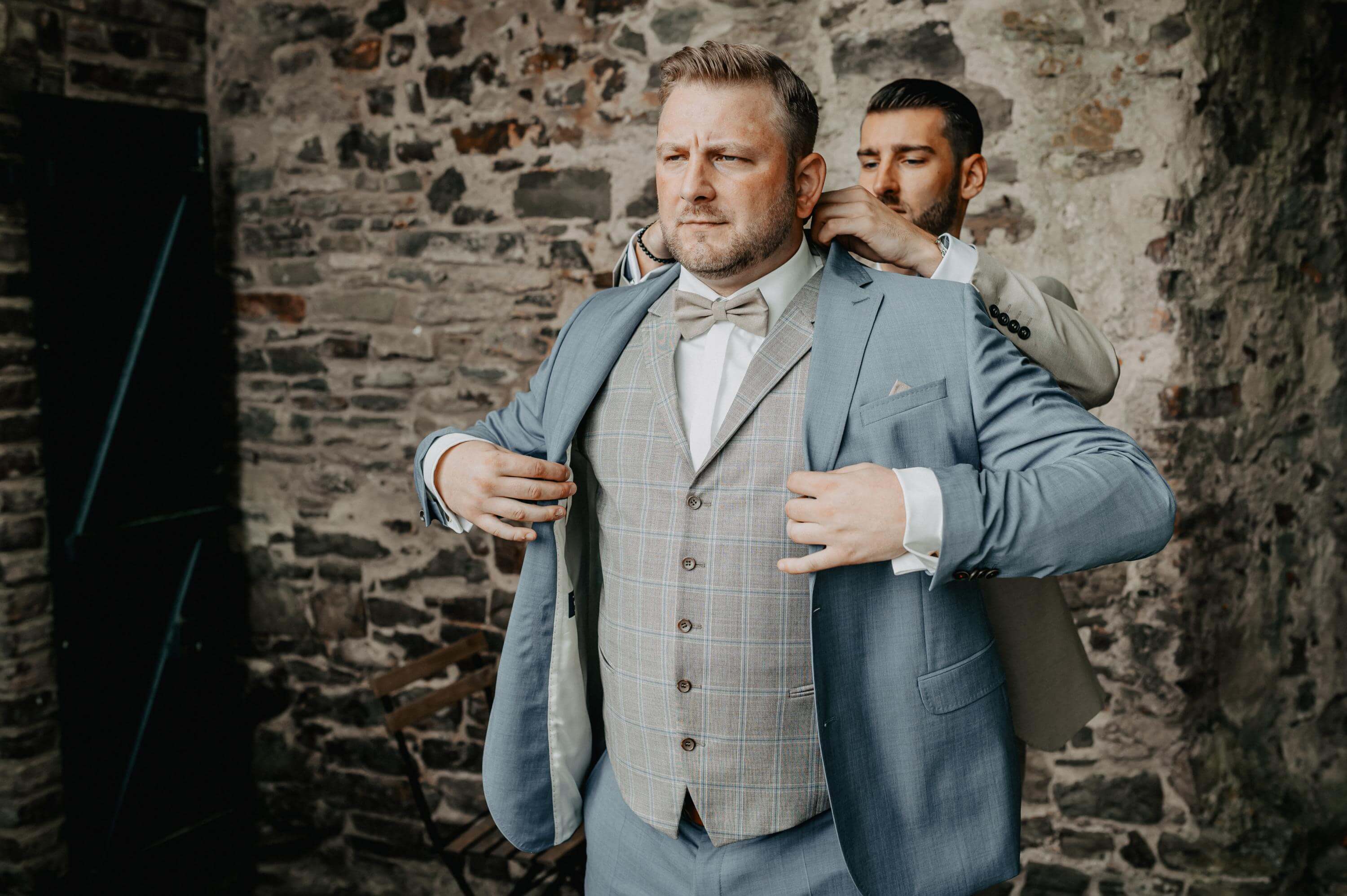 Hochzeit Getting Ready Burg Kleeburg und Boho Foto mit Details zu Hochzeit Getting Ready Burg Kleeburg und Boho der Kategorie Hochzeit