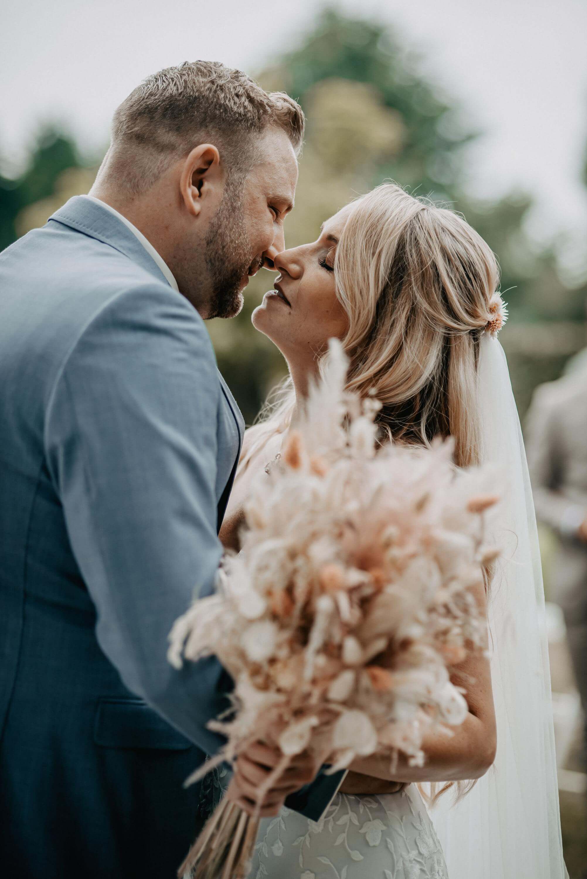Hochzeit Trauung Burg Kleeburg und Boho Foto mit Details zu Hochzeit Trauung Burg Kleeburg und Boho der Kategorie Hochzeit