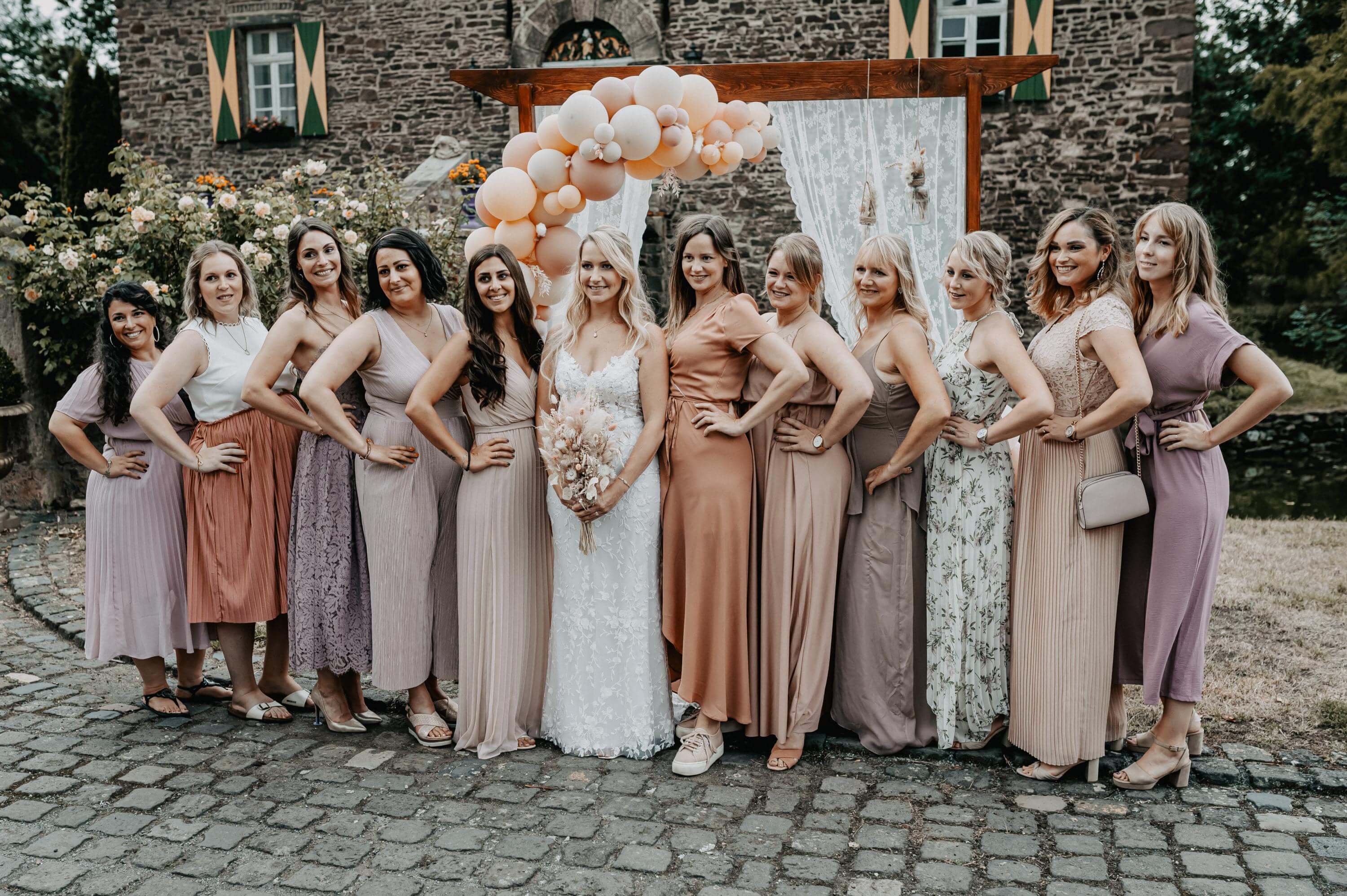 Hochzeit Feier Burg Kleeburg und Boho Foto mit Details zu Hochzeit Feier Burg Kleeburg und Boho der Kategorie Hochzeit