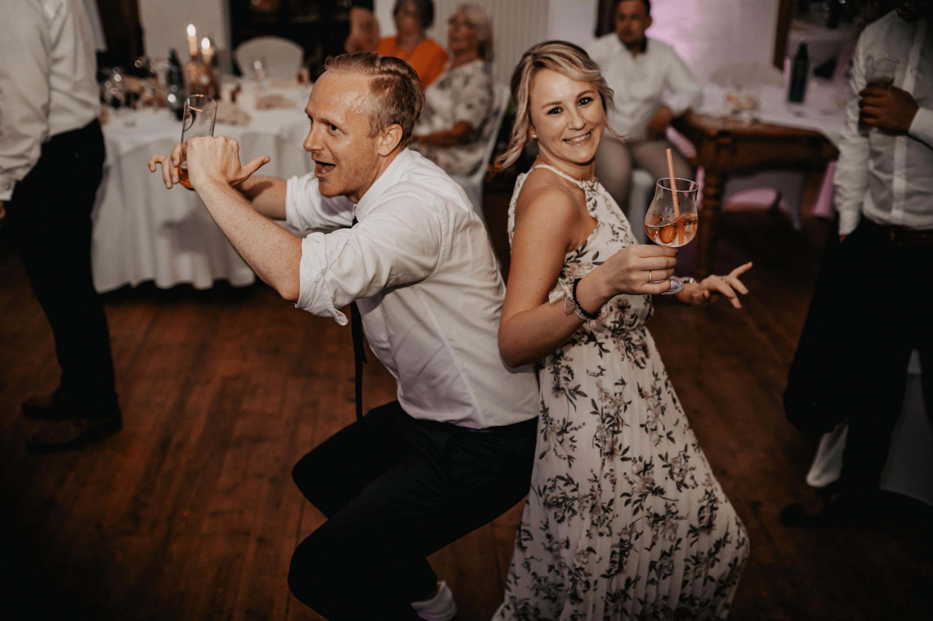 Hochzeit Feier Burg Kleeburg und Boho Foto mit Details zu Hochzeit Feier Burg Kleeburg und Boho der Kategorie Hochzeit