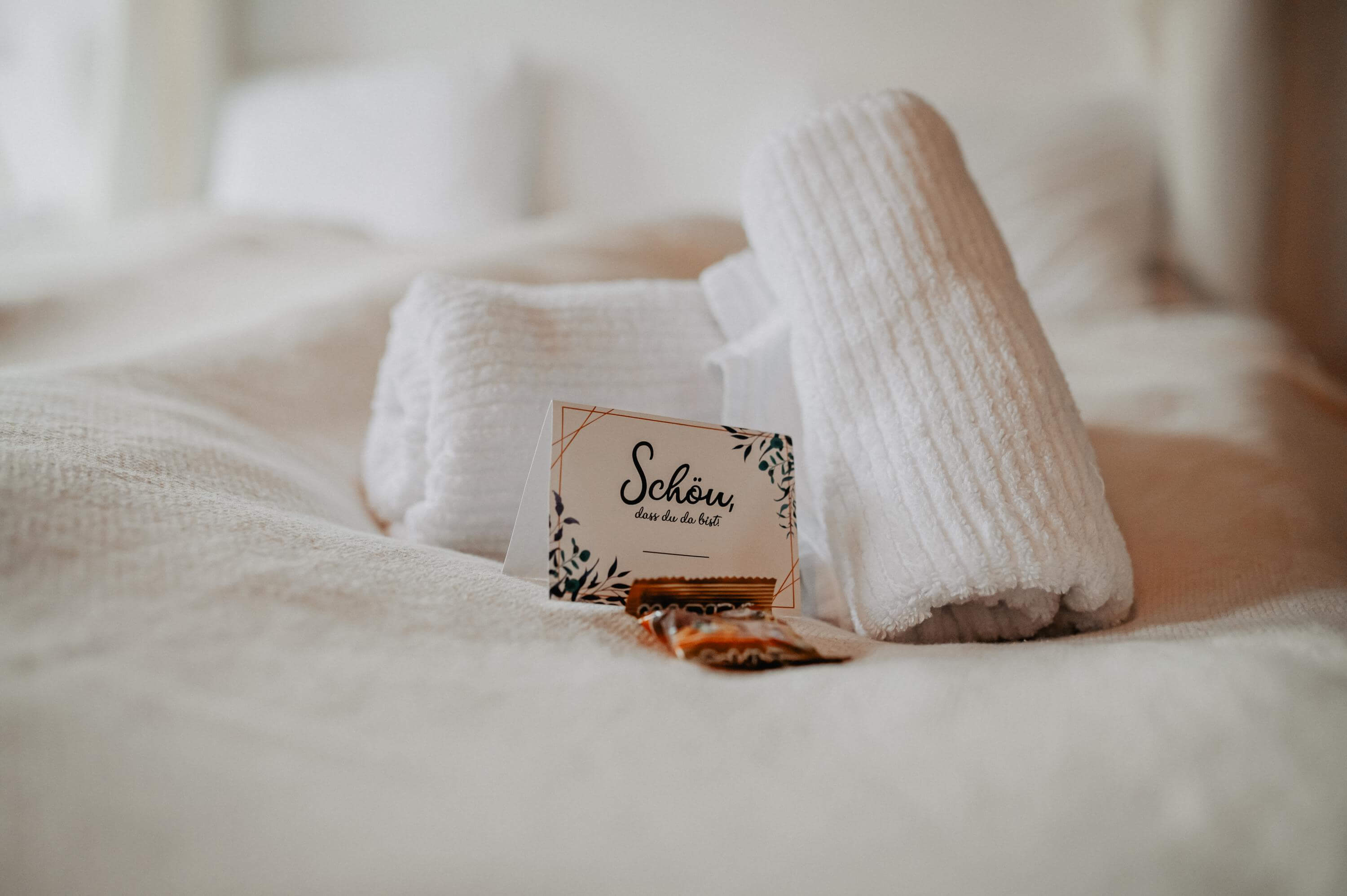 Hochzeit Hotel Suite Getting und Ready Foto mit Details zu Hochzeit Hotel Suite Getting und Ready der Kategorie Hochzeit