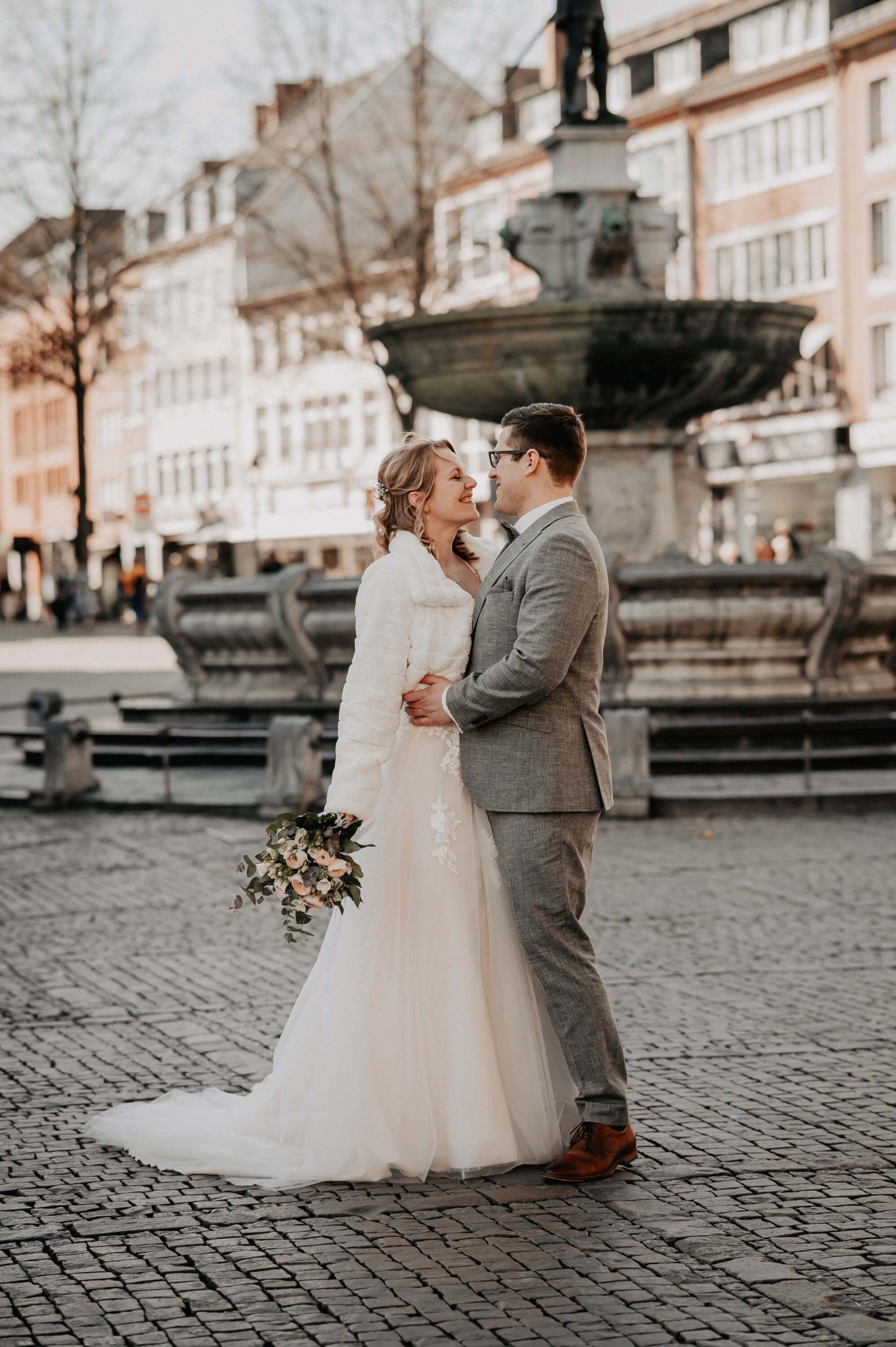 Foto mit Details zu Hochzeit Paarshooting und Aachen der Kategorie Hochzeit