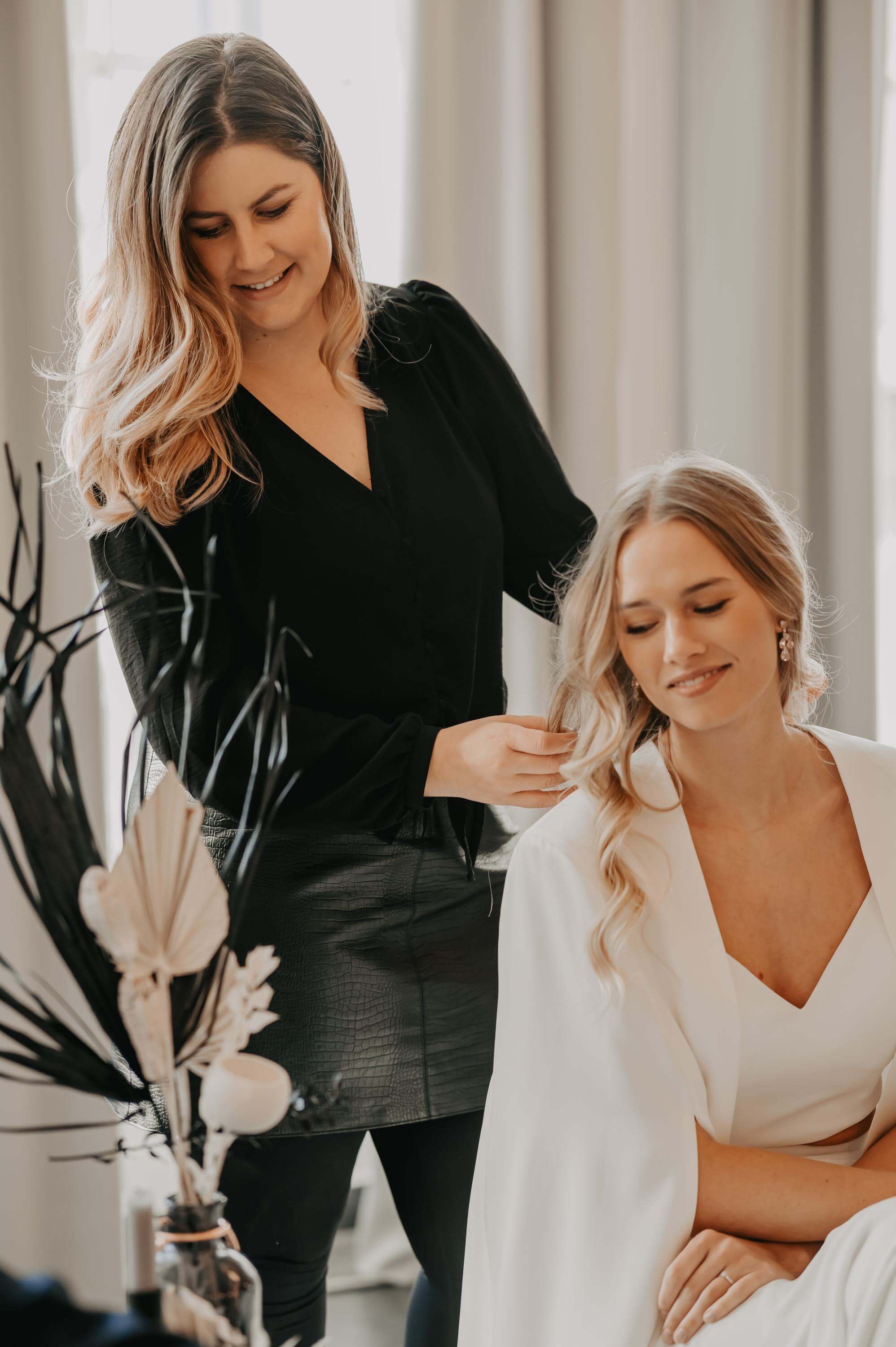 Hochzeit Modern wedding Flughafen Koeln and Flugzeug Photo with details of Hochzeit Modern wedding Flughafen Koeln and Flugzeug of category Hochzeit