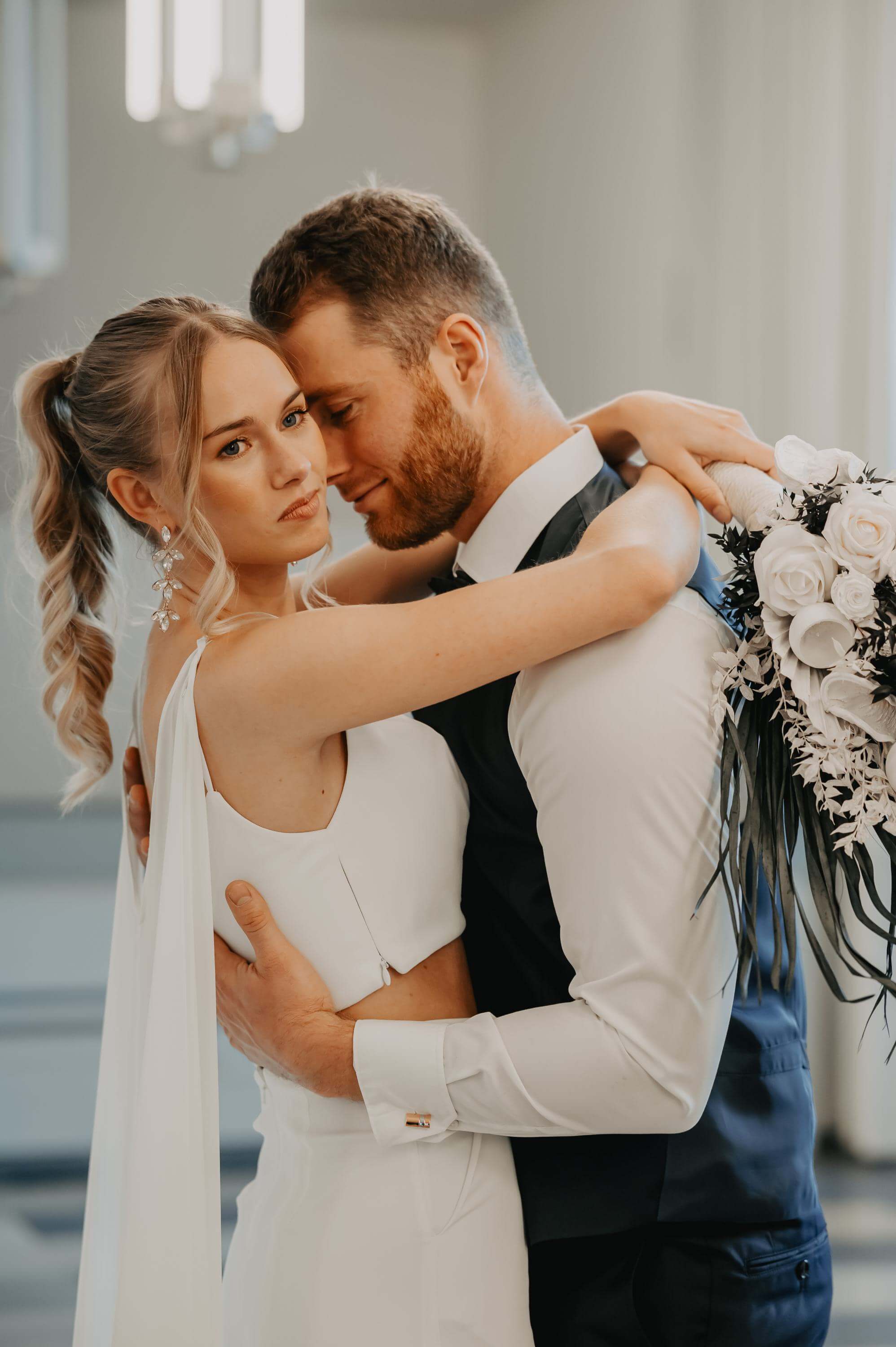 Hochzeit Modern wedding Flughafen Koeln and Flugzeug Photo with details of Hochzeit Modern wedding Flughafen Koeln and Flugzeug of category Hochzeit