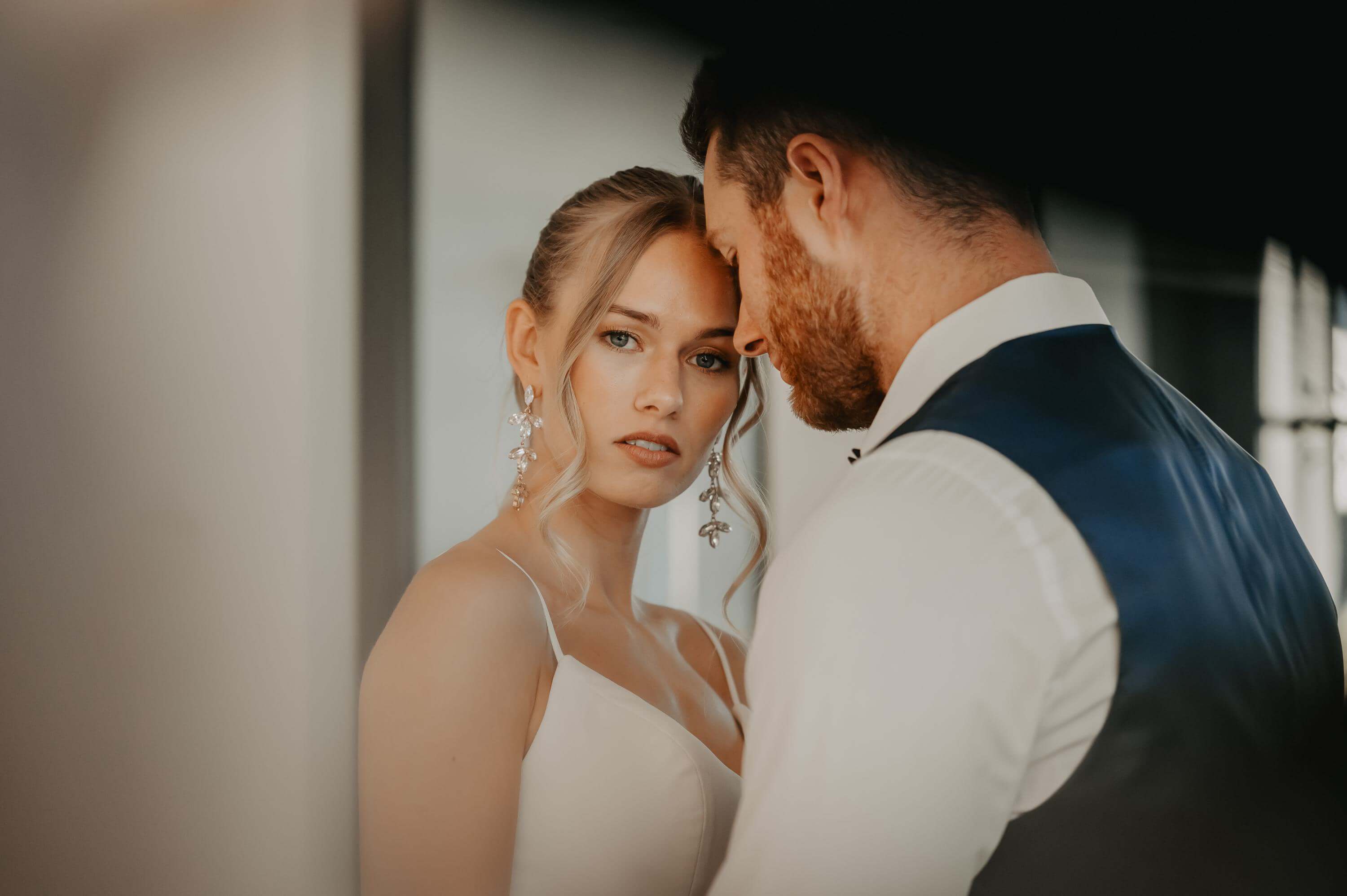 Hochzeit Modern wedding Flughafen Koeln and Flugzeug Photo with details of Hochzeit Modern wedding Flughafen Koeln and Flugzeug of category Hochzeit