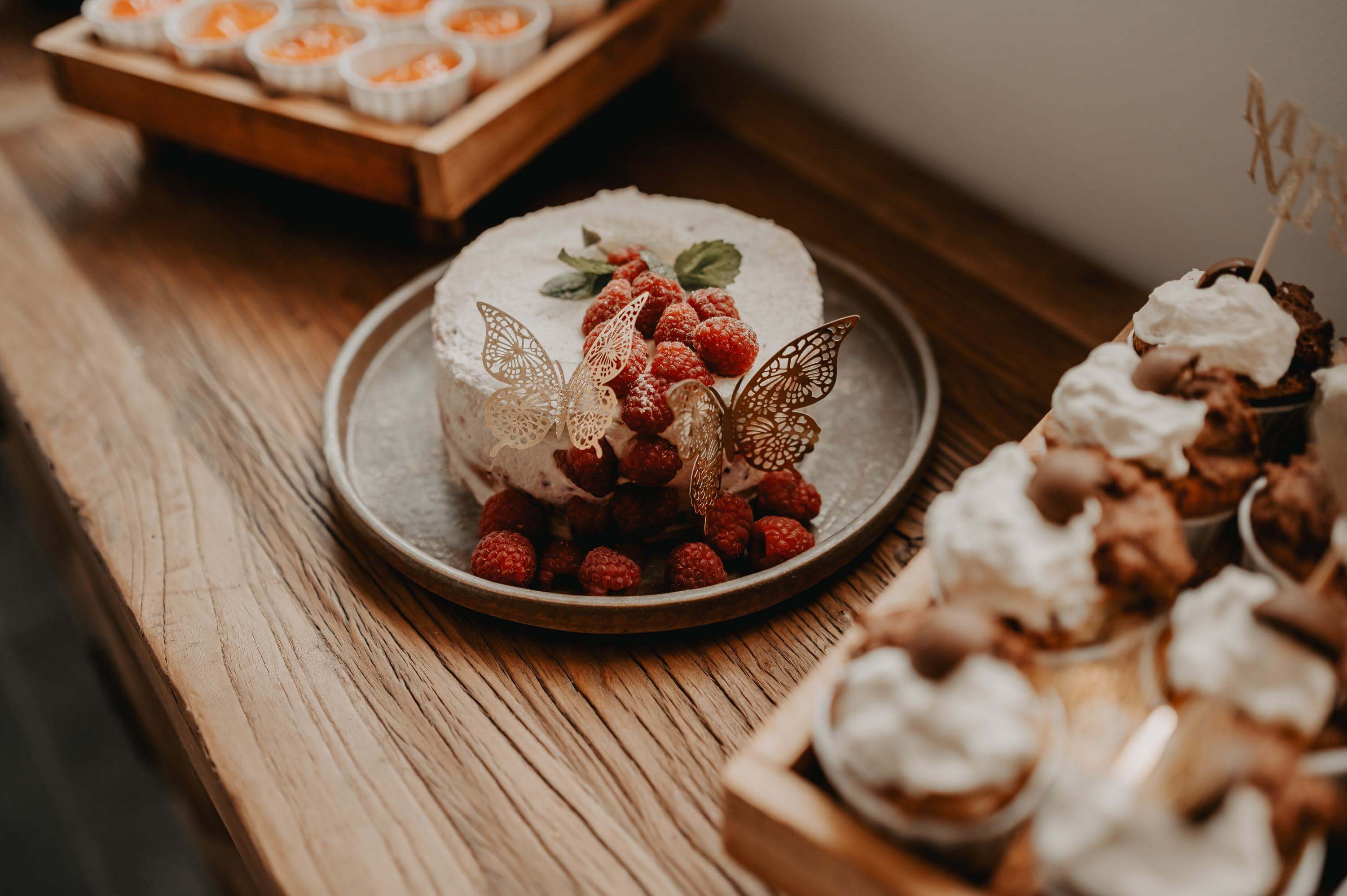 Hochzeit Kafeetrinken Hochzeitstorte Restaurant mod und Duisburg Foto mit Details zu Hochzeit Kafeetrinken Hochzeitstorte Restaurant mod und Duisburg der Kategorie Hochzeit