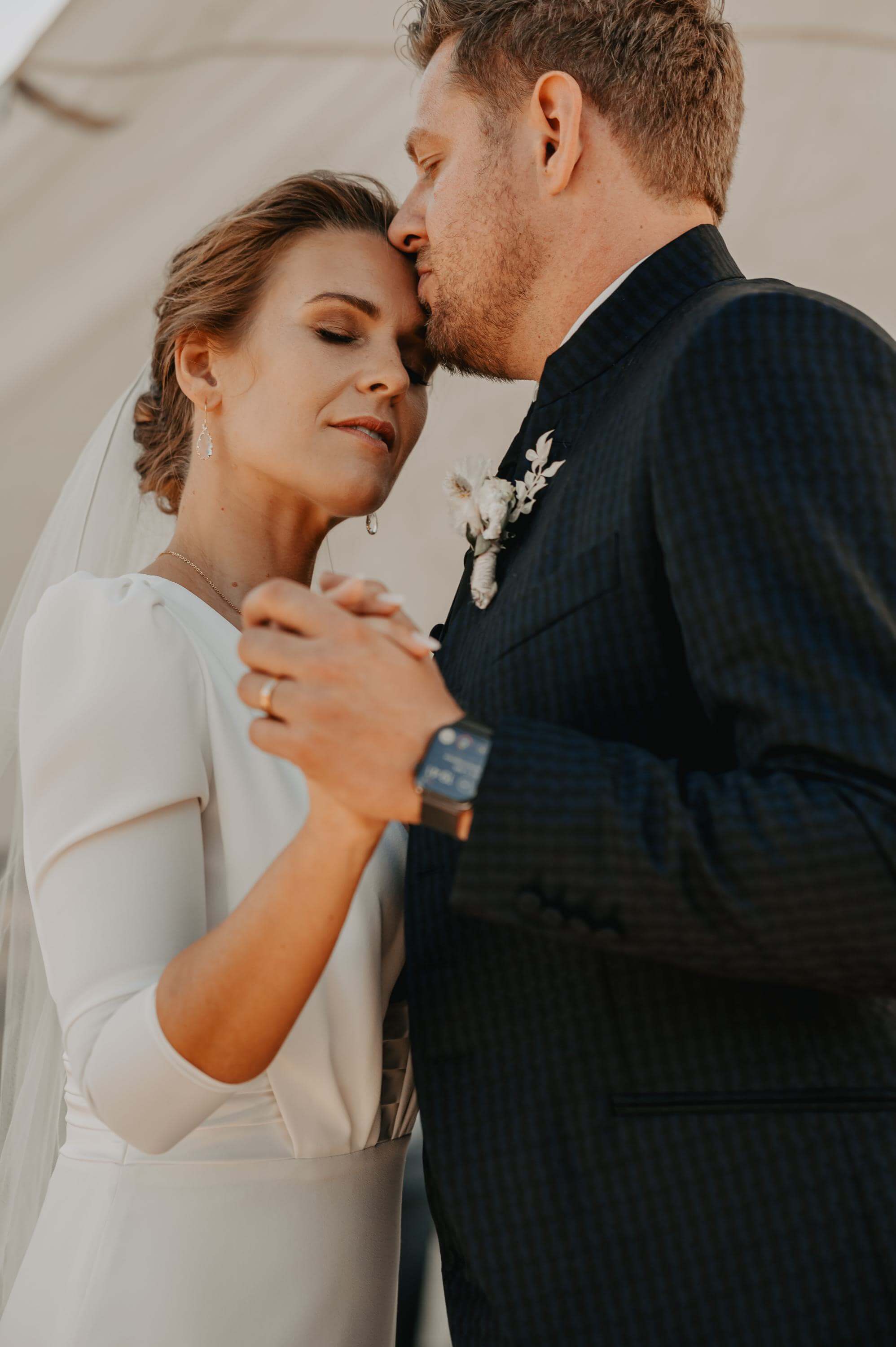 Hochzeit Paarshooting Restaurant mod und Duisburg Foto mit Details zu Hochzeit Paarshooting Restaurant mod und Duisburg der Kategorie Hochzeit