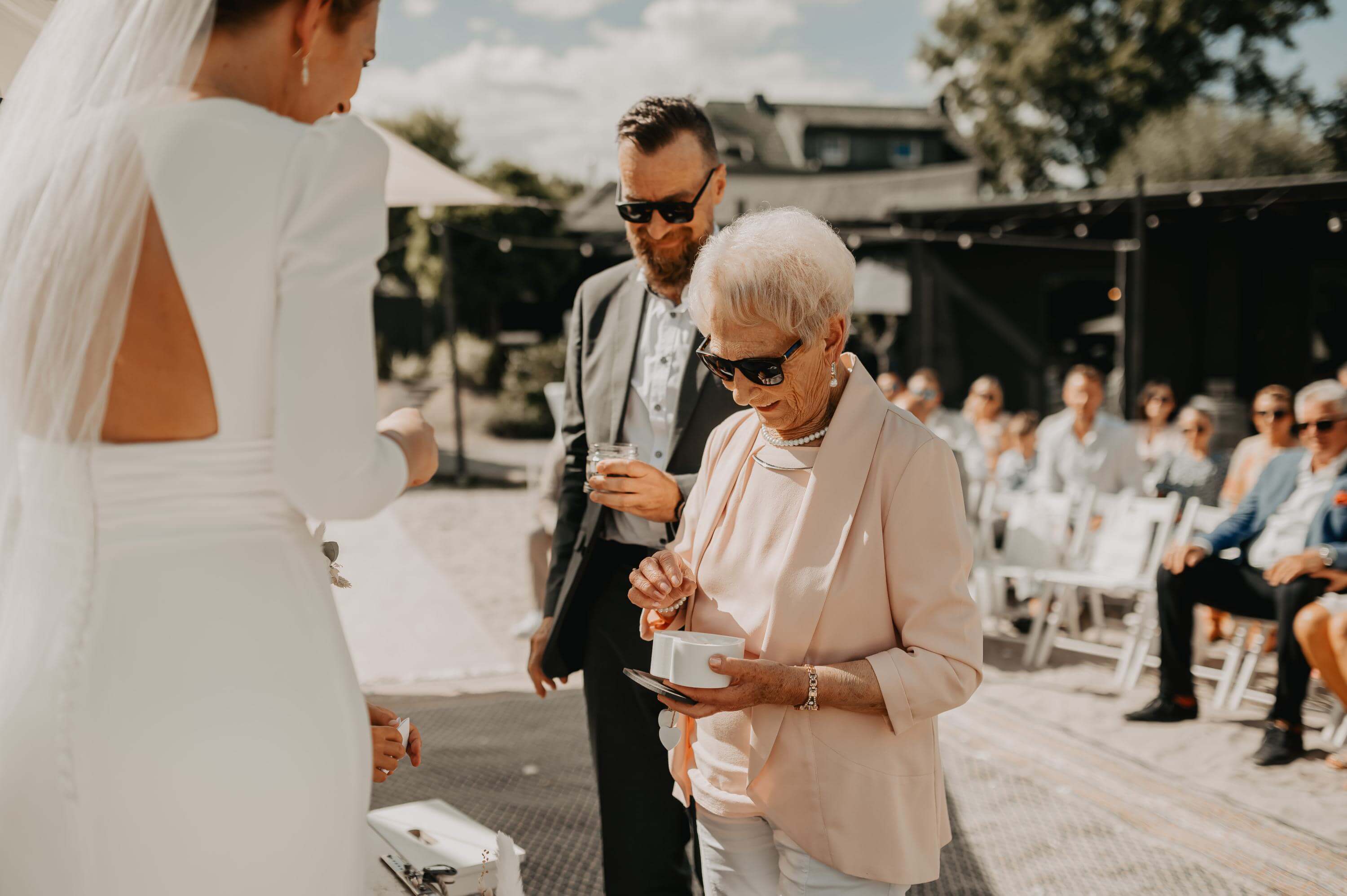 Hochzeit Freie Trauung Sand Freya und Duisburg Foto mit Details zu Hochzeit Freie Trauung Sand Freya und Duisburg der Kategorie Hochzeit