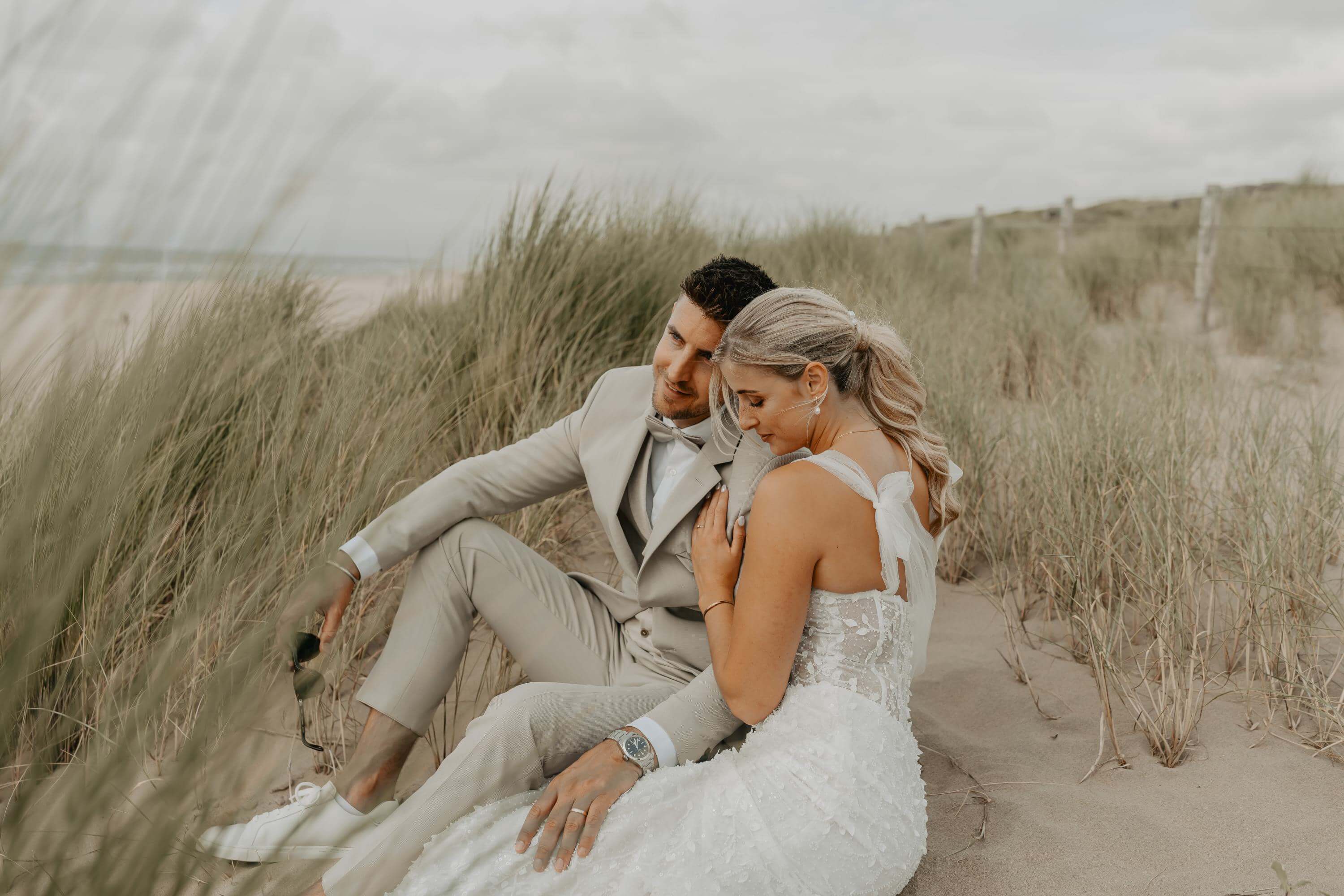 Strandhochzeit • Anni & Nils • Scheveningen Nordstrand ♥ by.ysonne