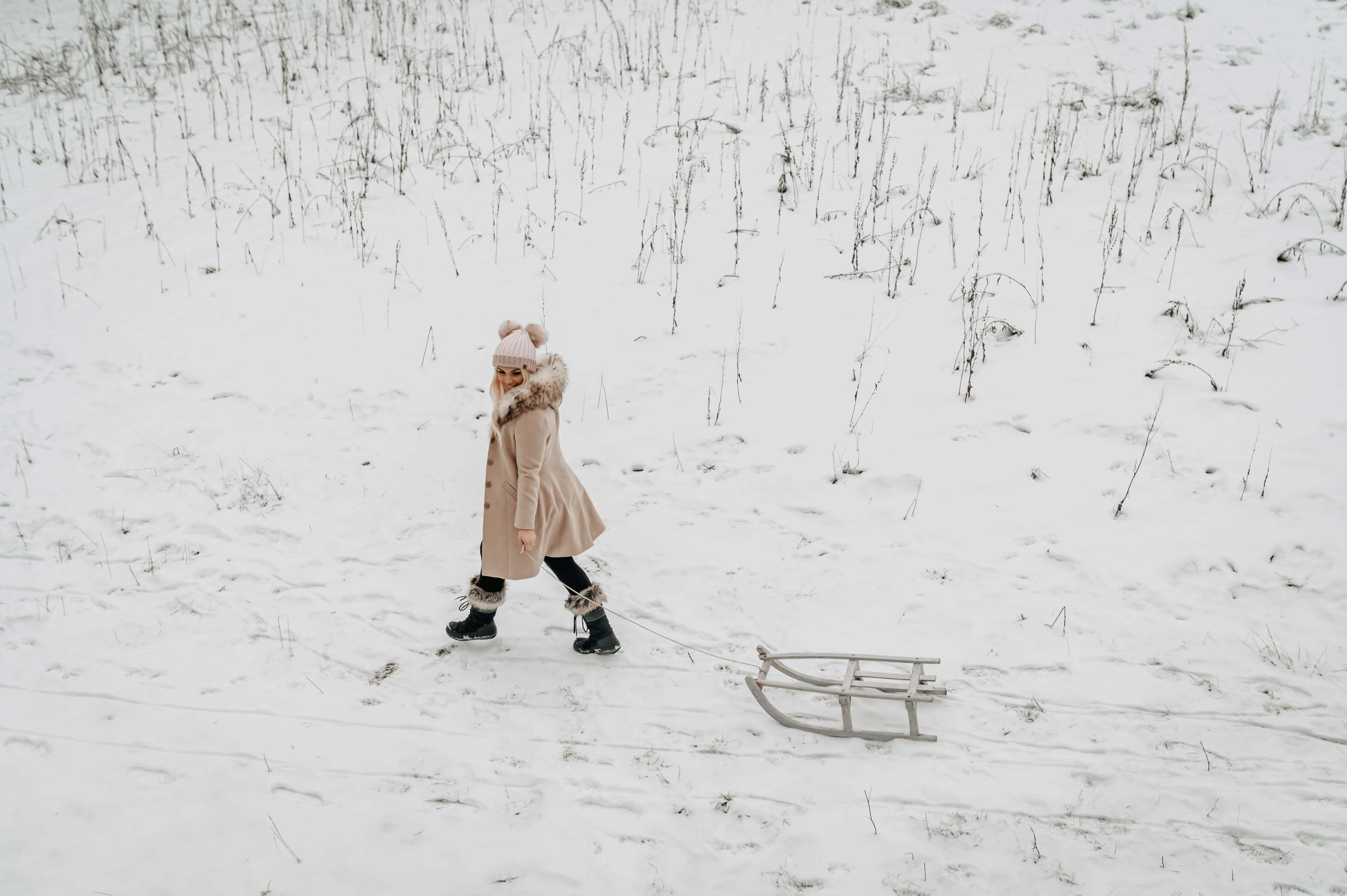 Portrait Schnee und Schlitten Foto mit Details zu Portrait Schnee und Schlitten der Kategorie Portrait